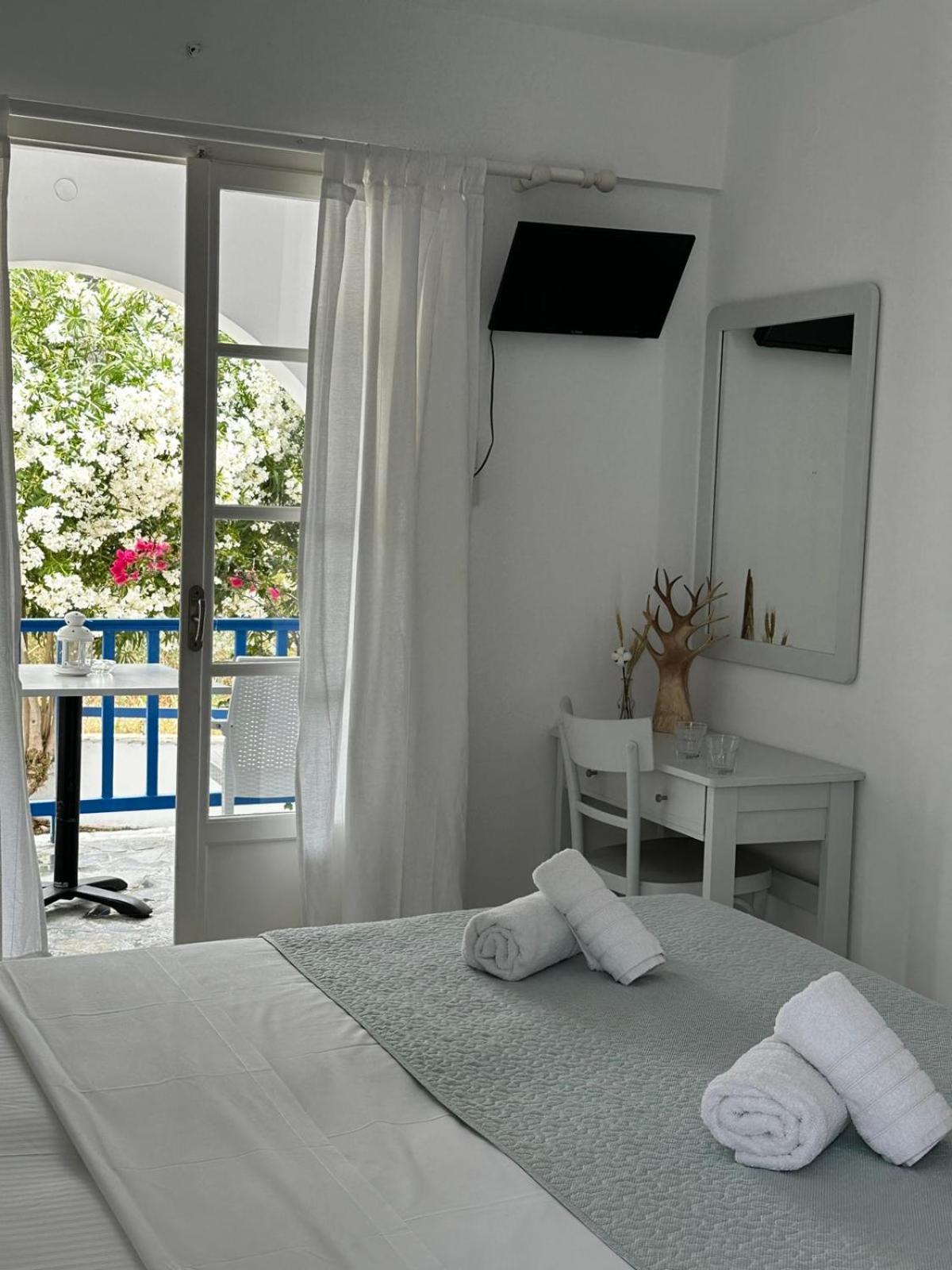 Εvi Evan Hotel Галиссас Экстерьер фото